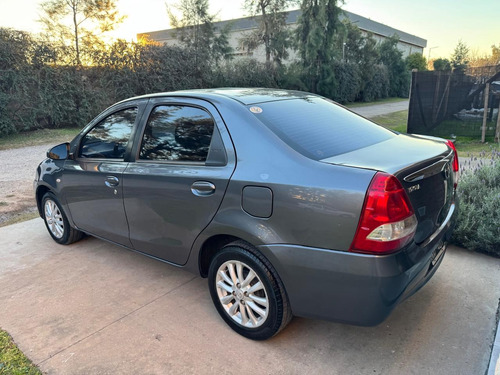 Toyota Etios 1.5 Sedan Xls