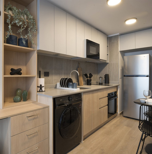 Departamento En Venta De 2 Dorm. En La Florida