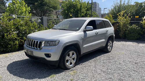 Jeep Grand Cherokee Laredo 4X2 3.6L