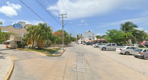 Preciosa Casa Ubicacada En Fracc. Bahía Azul Cancún, Vive A Unos Minutos De La Playa -no Créditos- Jagr