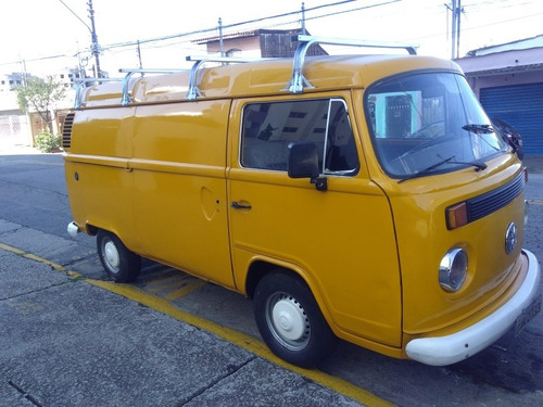 Volkswagen Kombi 1.6 Std 3p Gasolina 2001