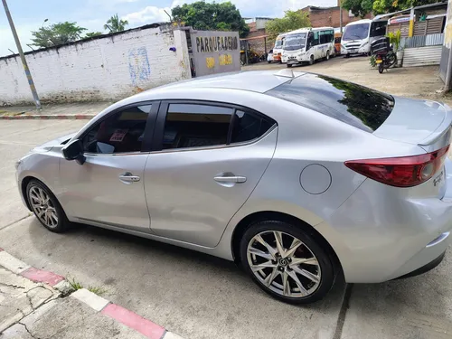 Mazda 3 2.0 Touring At