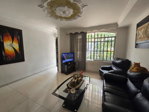 Casa En Venta En Floresta Medellin. Cod V13079