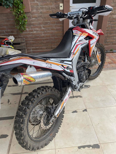 Imagen 7 de 9 de Guerrero Gxr 250