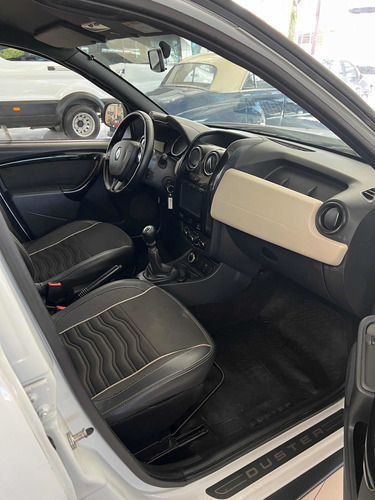 Imagen 10 de 23 de Renault Duster 2018 1.6 Ph2 4x4 Dakar 110cv