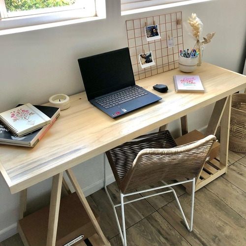 Imagen 8 de 9 de Mesa De Trabajo O Escritorio De Caballetes En Madera Alamo