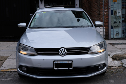 Volkswagen Vento 2.5 Luxury 170cv