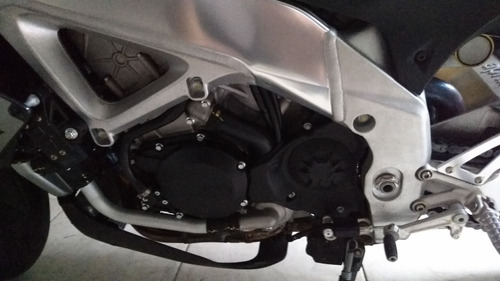 Imagen 6 de 9 de Aprilia Touno V4 1100 Rr