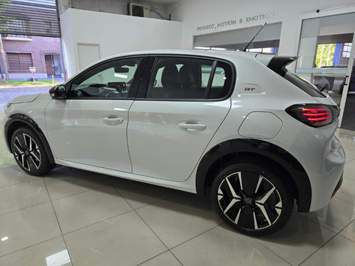 Peugeot 208 1.0T Gt