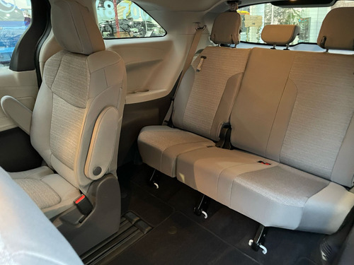Toyota Sienna 3.5 Xle At