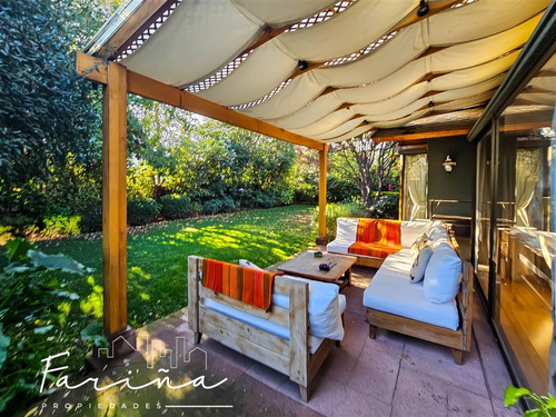 Acogedora Casa En Venta 5d, Sector San Carlos De Apoquindo