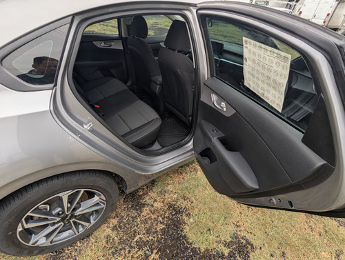 Kia Forte 2.0 Lx Mt