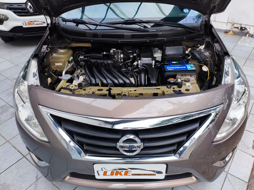 Nissan Versa 1.6 16V FLEX SL 4P XTRONIC