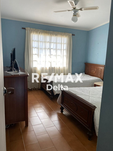 Casa De 253?m2 En Villa Heroica Se Vende Con Muebles Y Todo