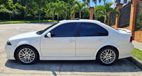 Imagen 9 de 15 de Volkswagen Jetta 2013 1.8 Gli