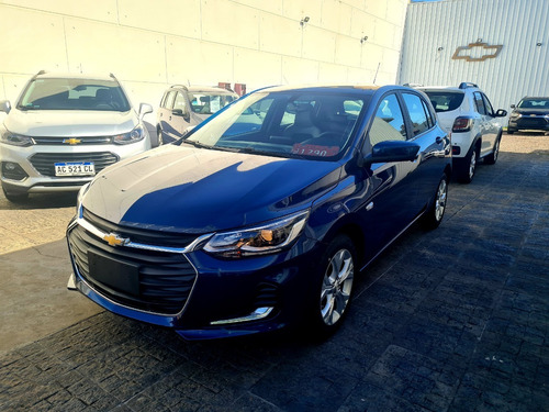 Imagen 16 de 18 de Nuevo Chevrolet Onix Premier 2023 Automatico 1.0t 0km Smart5