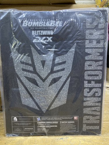 Blitzwing Dlx Bumblebee Transformers War Cybertron Threezero