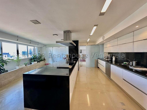 Se Vende Bello Apartamento En Las Mercedes Mls 25-12287