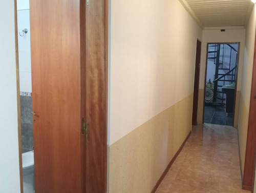 Venta Casa Sobre Peron Amplio Lote C Pileta Y Mueb