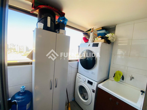 Departamento En Venta De 4 Dorm. En San Miguel