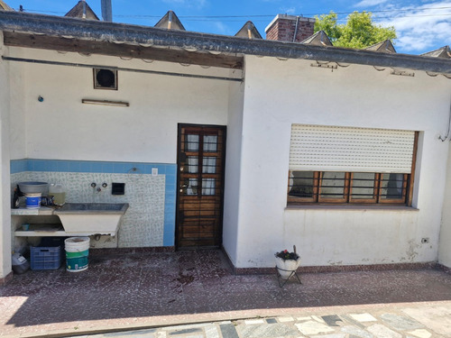 Oportunidad Casa Barrio Aeroparque 4 Ambientes Dueño Directo Apta Credito