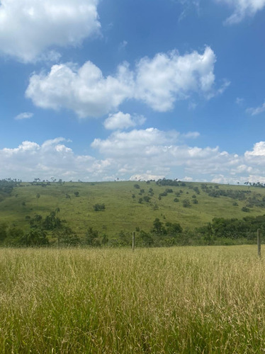 R16- A Venda Em Jacareí,terrenos Plaino