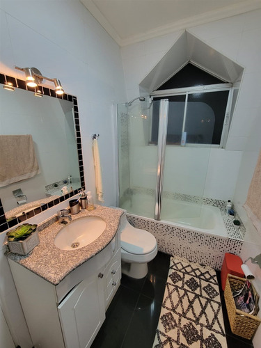 Venta De Hermosa Parcela-casa 4d/4b Piscina,coihueco-chillán