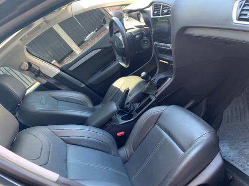 Citroën C4 Lounge 2018 1.6 Hdi 115 Feel Pack