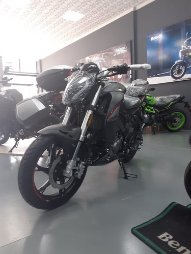 Imagen 8 de 11 de Benelli 180 S