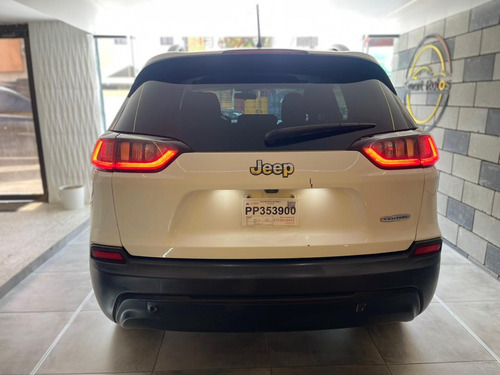 Jeep Cherokee Latitude 2019