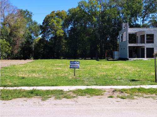 Se Vende Terreno En Tierras Del Este