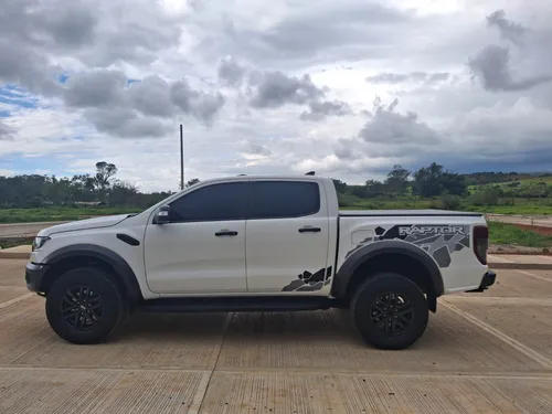Ford Ranger Raptor 2.0 Biturbo.