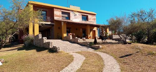 Vendo Casa Con Pileta, En Villa Los Aromos