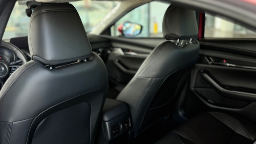 Mazda 3 Sedan GRAND TOURING AT MHEV