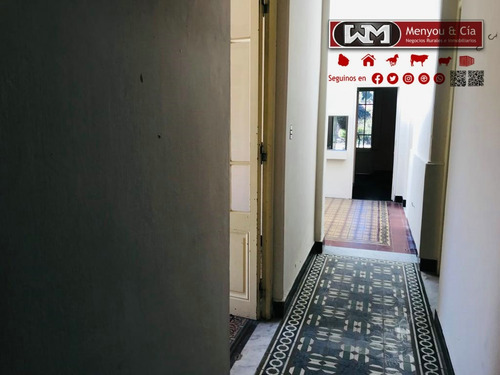 Venta Casa Trinidad Flores Única 8 Dormitorios 2 Patios Verdes Cerrados 3 Baños 4 Cocheras Zona Céntrica