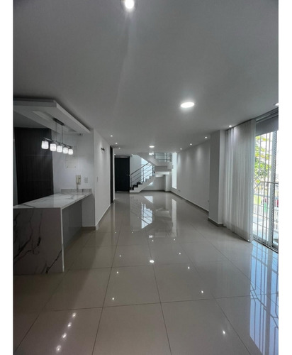 Casa Remodelada En Venta Sector Los Alpes, Barranquilla