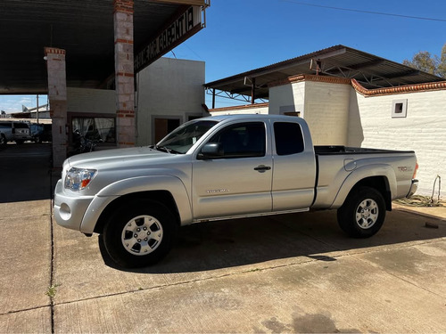 Toyota Tacoma Super Cab 4x4 2005