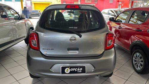 Imagem 4 de 12 de Nissan March 1.0 S 12v Flex 4p Manual