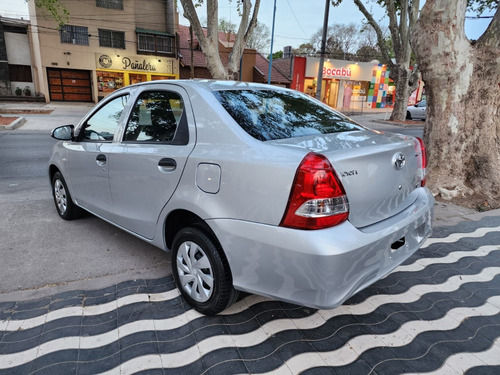 Toyota Etios 1.5 Sedan X l18