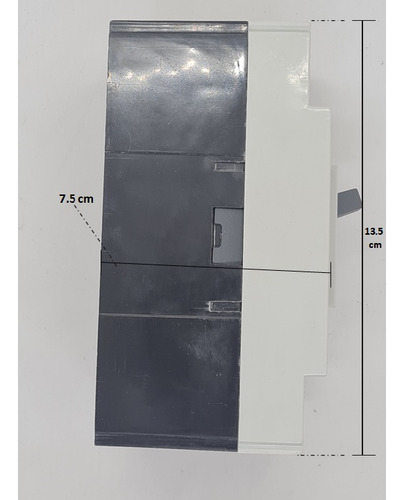Interruptor Termomagnetico 32 Amper Caja Moldeada 3 Polos