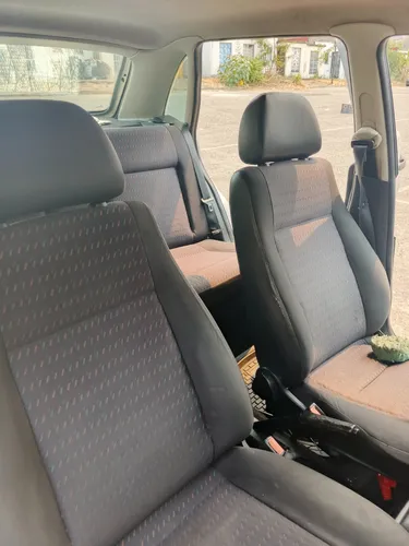 Volkswagen Pointer 1.6 City Mt