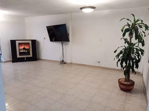 Casa En Venta De 4 Recámaras En Tulpetlac Ecatepec De Morelos