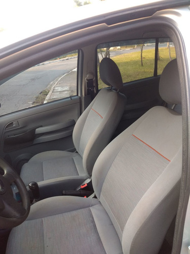 Volkswagen Fox 2009 1.6 Vht Plus Total Flex 5p