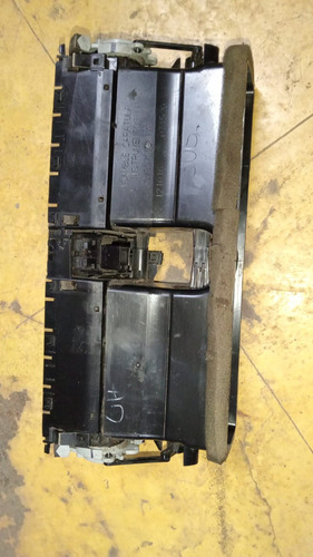Difusor De Aire Centrale Volkswagen Jetta Mk6 2015 (Usado)