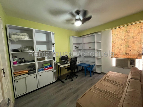 Julio Latouche 25-17840 Apartamento En Venta Prebo Valencia, Amplio, Cómodo E Iluminado, Re-modelado, Semi Amoblado, Cerca C. C. Shopping Center, Planta Electrica.