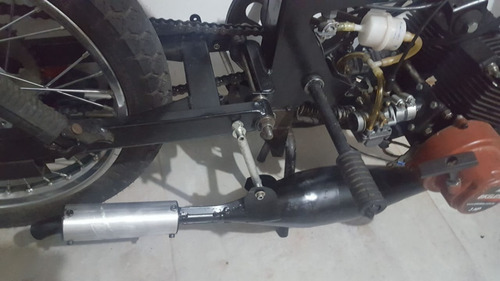 Imagem 5 de 5 de Mobilete Com Dois Motores 75cc X 2