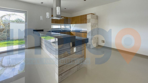 Imagen 17 de 30 de Casa Nueva En Venta En Colinas De Juriquilla Frente A Área V