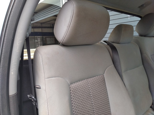 Imagen 7 de 9 de Ford F-250 Cabina Sencilla 4x4 Xlt
