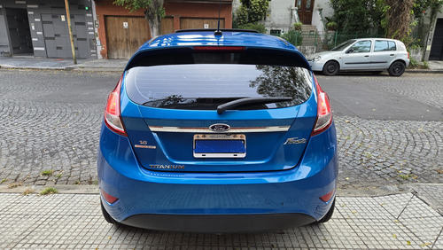 Ford Fiesta Kinetic 1.6 Titanium Powershift 120cv
