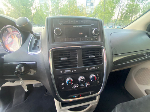 Dodge Grand Caravan 3.7 Se At